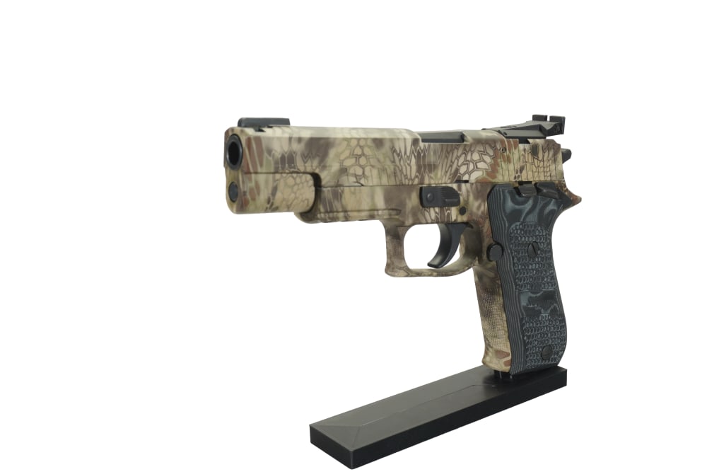 Sig P220 Elite camo-img-3