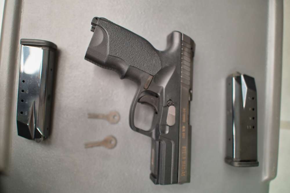 Steyr M40-A1 .40 S&W Pistol-img-2