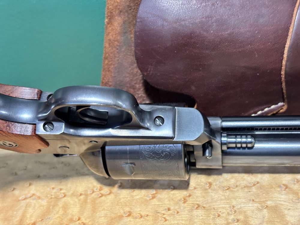 Ruger Bisley New Model Blackhawk .41 Mag 7.5" Barrel Blued w/ Holster-img-13