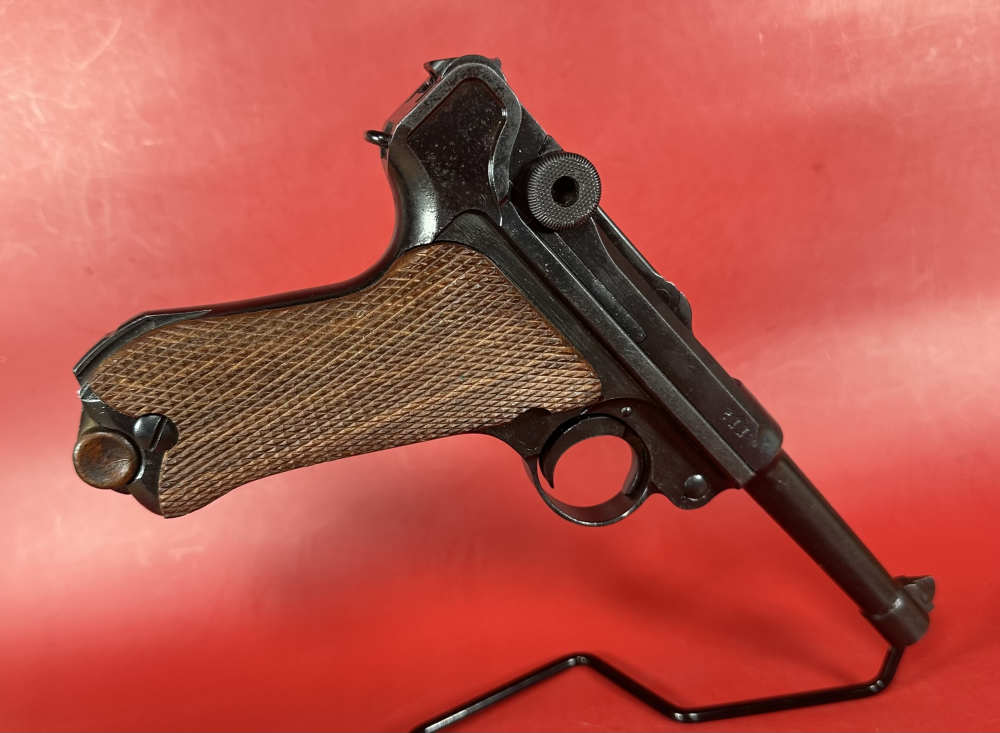 1918 DWM Luger P08 9mm. Matching. 2 mags. Holster. Tool. Excellent Cond.-img-2