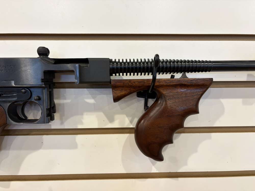 Auto ordinance Thompson sub machine gun-img-5