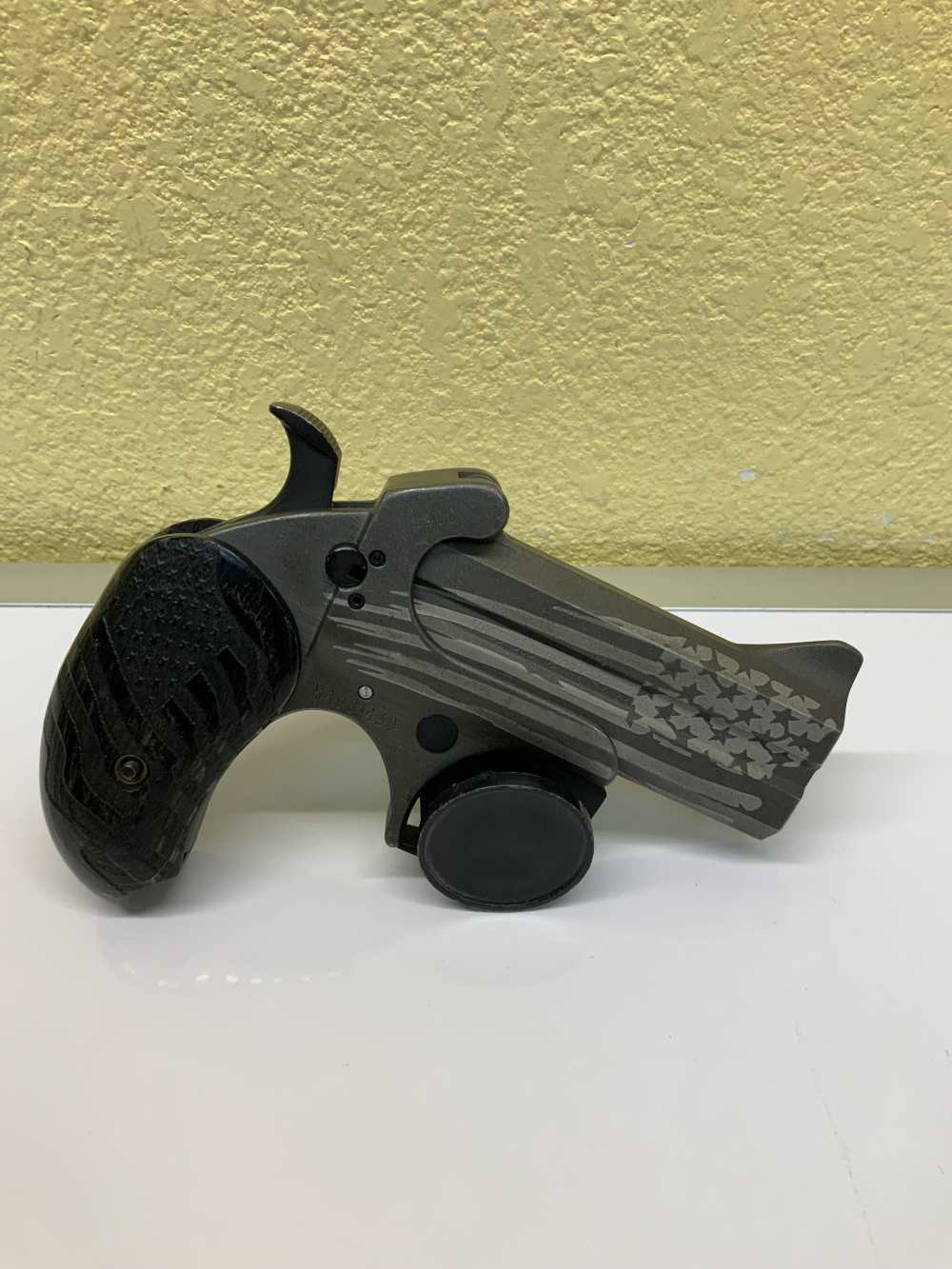 BOND ARMS OLDGLORY -img-7