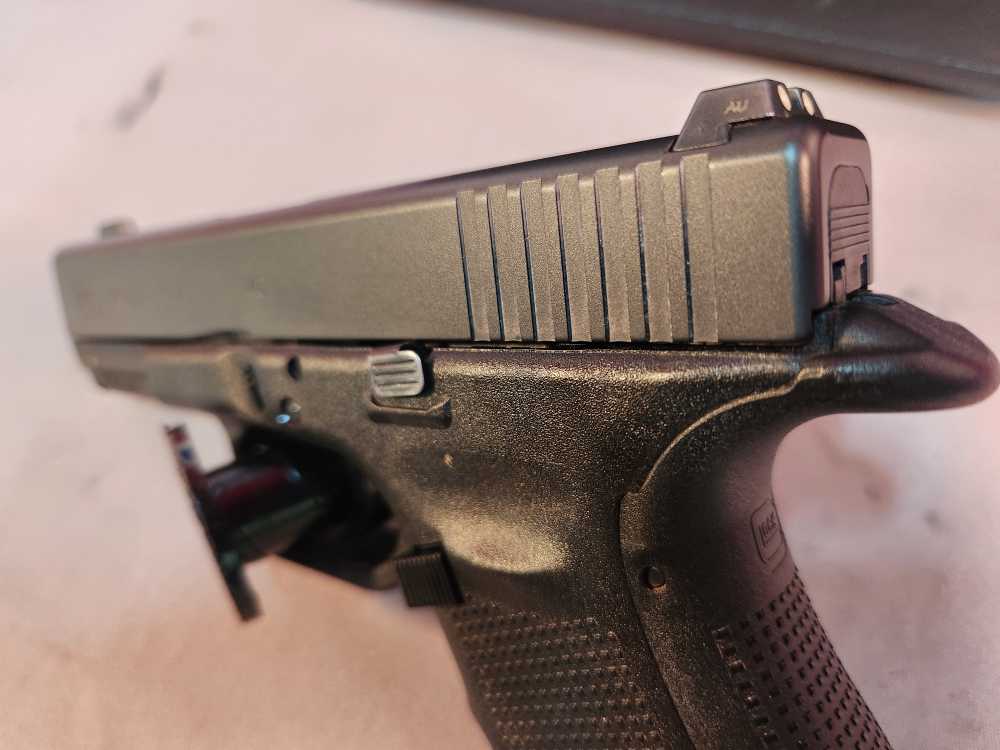 *POLICE TRADE IN* GLOCK 23 GEN4 40S&W USED! PENNY AUCTION!-img-2
