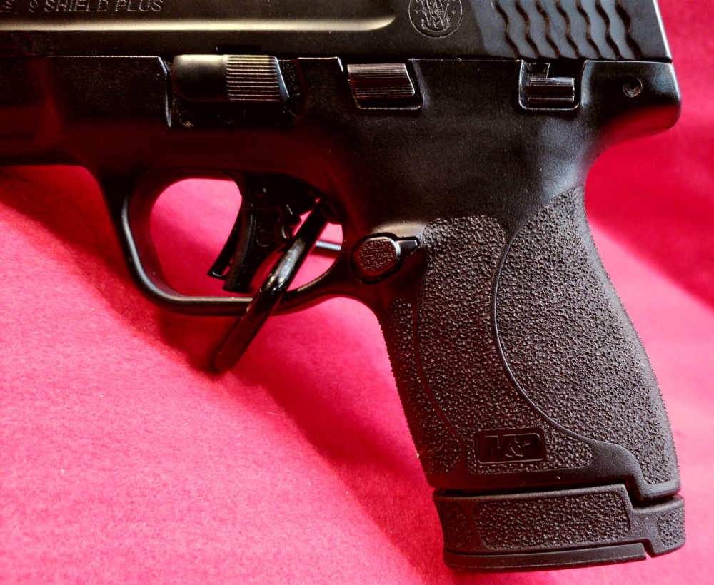 Smith & Wesson M&P9 Shield Plus 9mm 3.1" barrel semi-auto pistol.-img-8