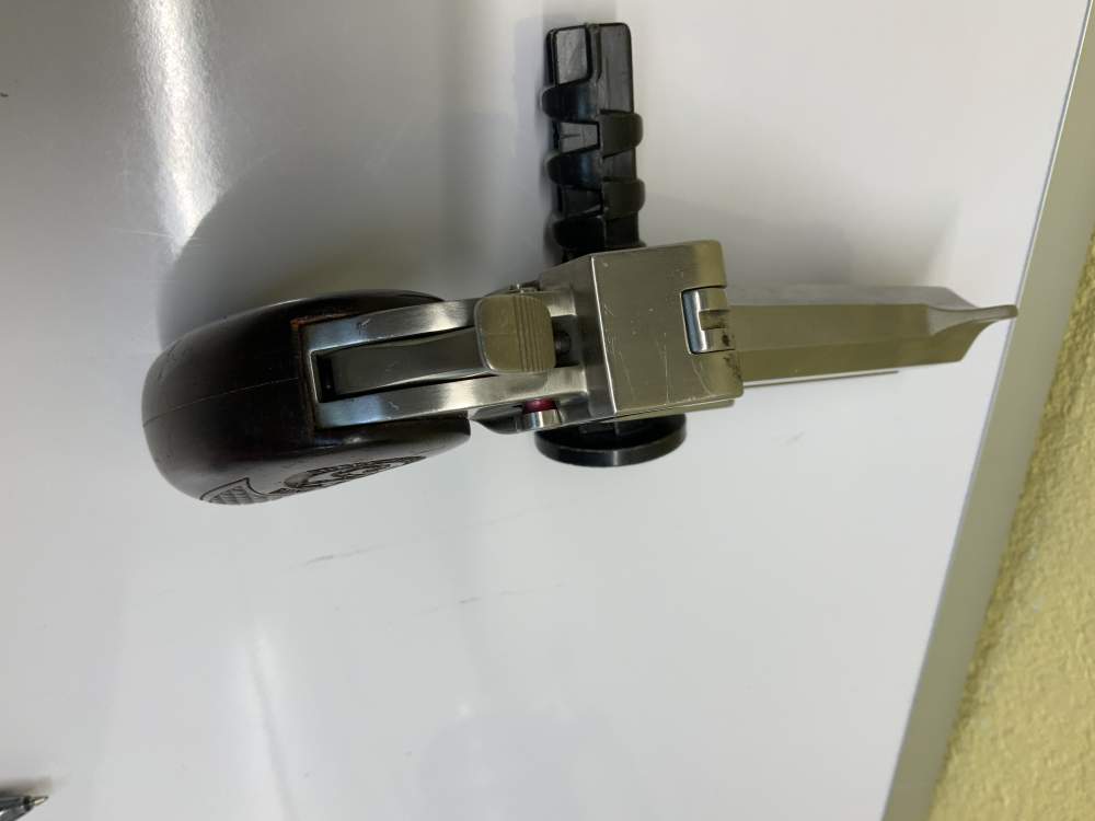 BOND ARMS SNAKE SLAYER IV-img-3