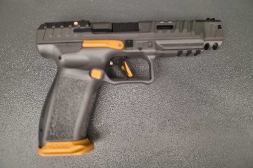 Canik SFx Rival 9mm Pistol, Gray and Gold-img-3
