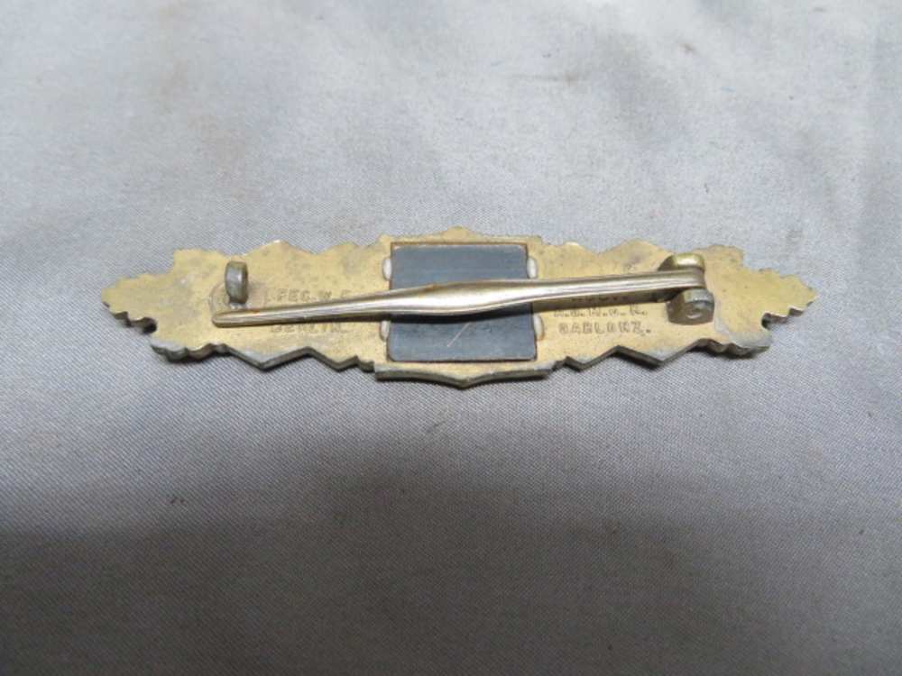 WWII GERMAN BRONZE CLOSE COMBAT CLASP-ORIGINAL-NICE DETAIL & FINISH-img-1