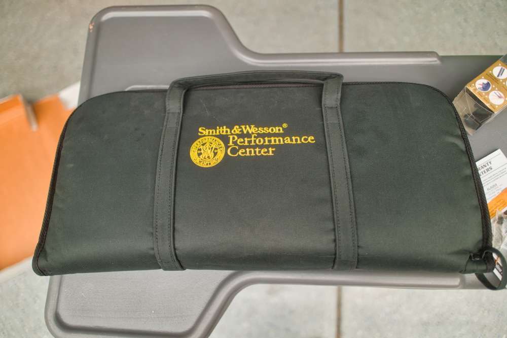 Smith & Wesson Performance Center .460 S&W Magnum Long-Barrel Revolver-img-6