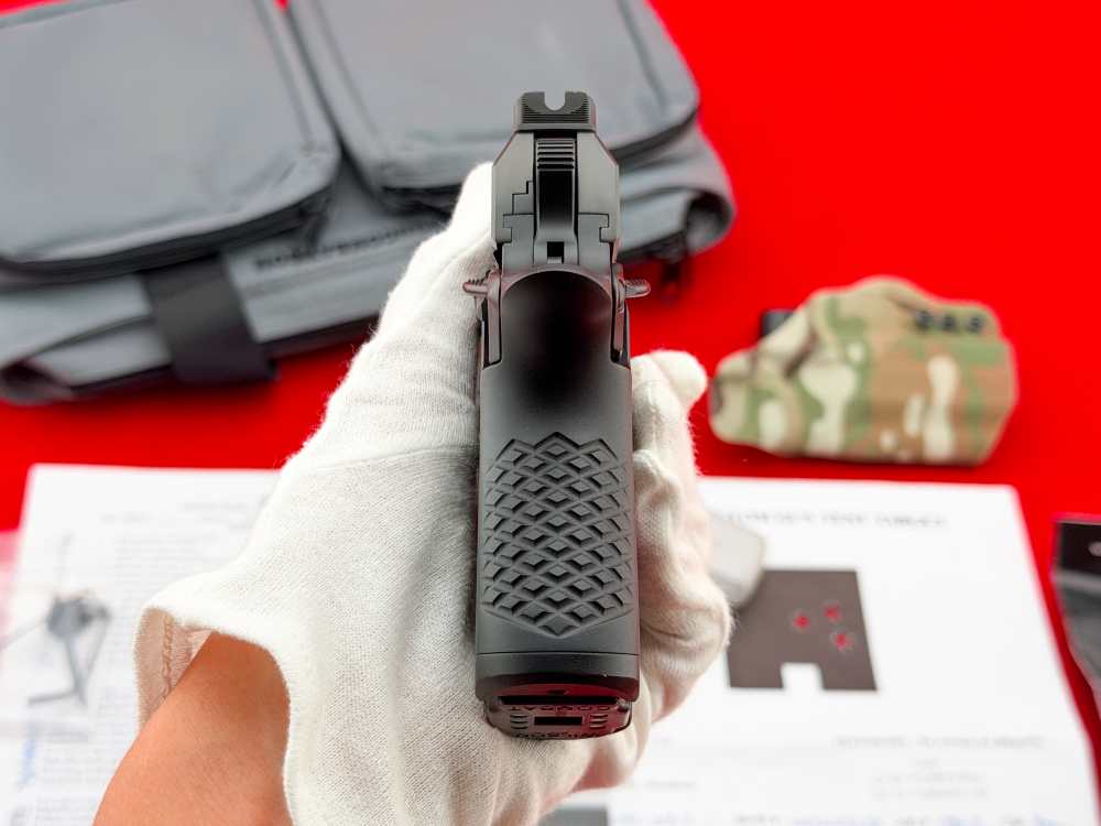 2022 Wilson Combat SFX9 9mm 3.25" Sub-Compact w/ Case & Test Target-img-18