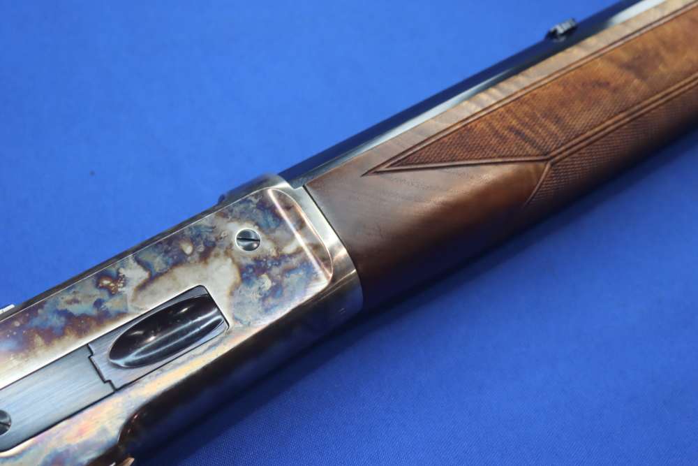 Winchester Model 1886 DELUXE Rifle 45-70 GOVT 24" Case Color Octagon Walnut-img-8