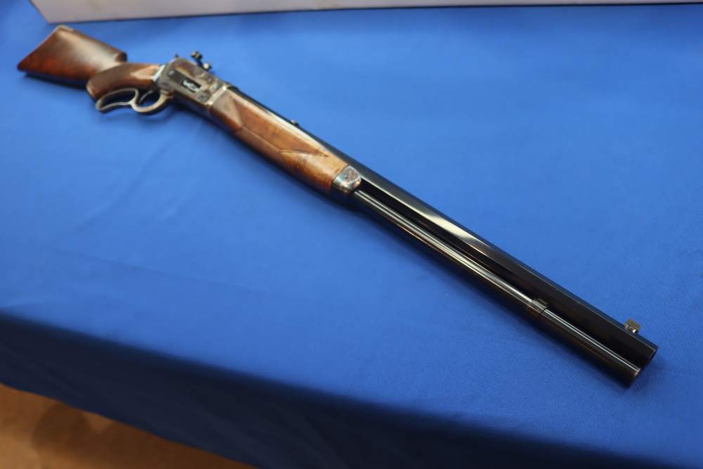 Winchester Model 1886 DELUXE Rifle 45-70 GOVT 24" Case Color Octagon Walnut-img-62