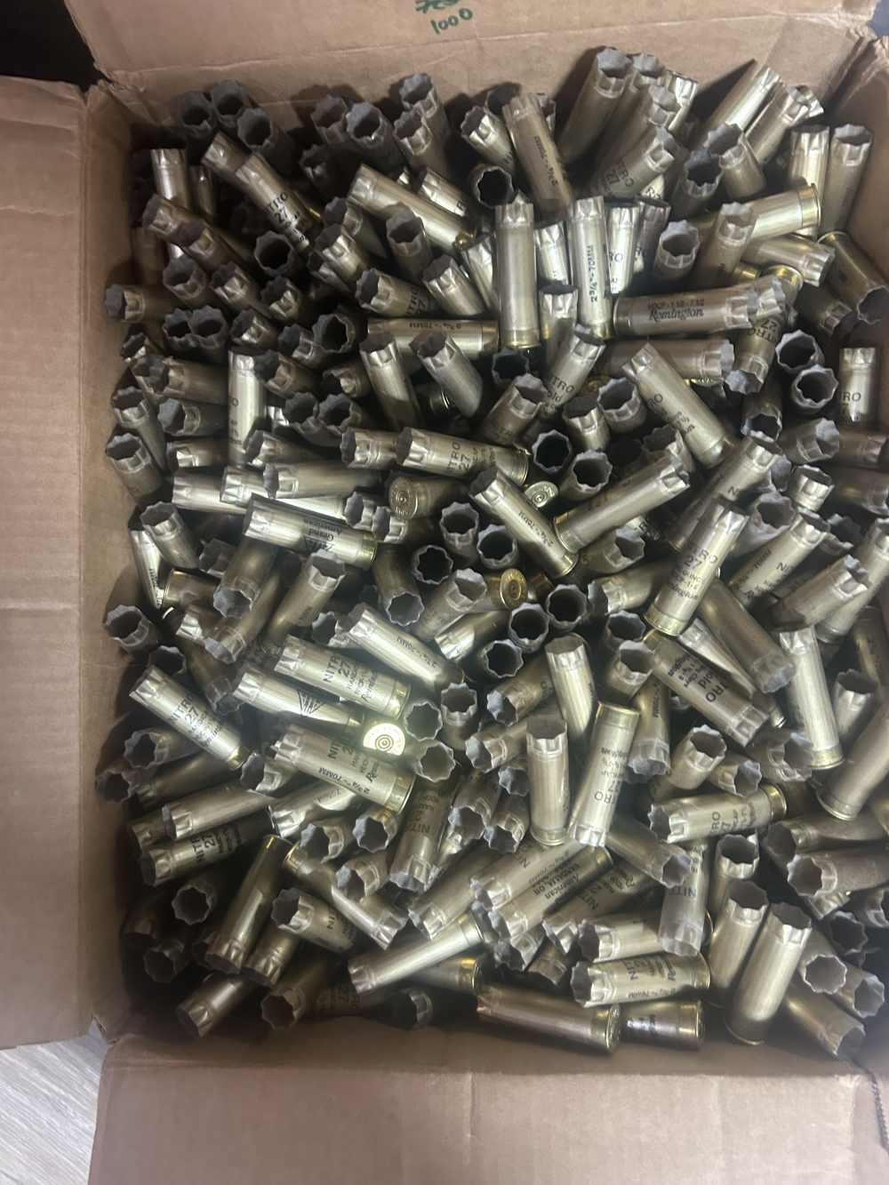 1400 once fired Remington Nitro 27 and Nitro Gold hulls 12 gauge-img-0