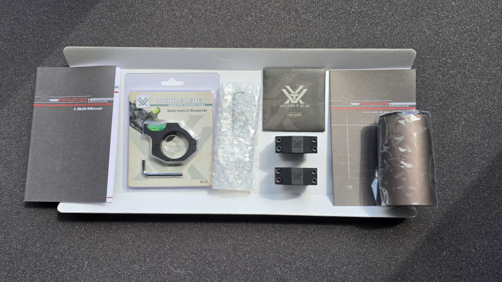 NO RESERVE! - NEW - Vortex RAZOR HD 5-20x50-img-3