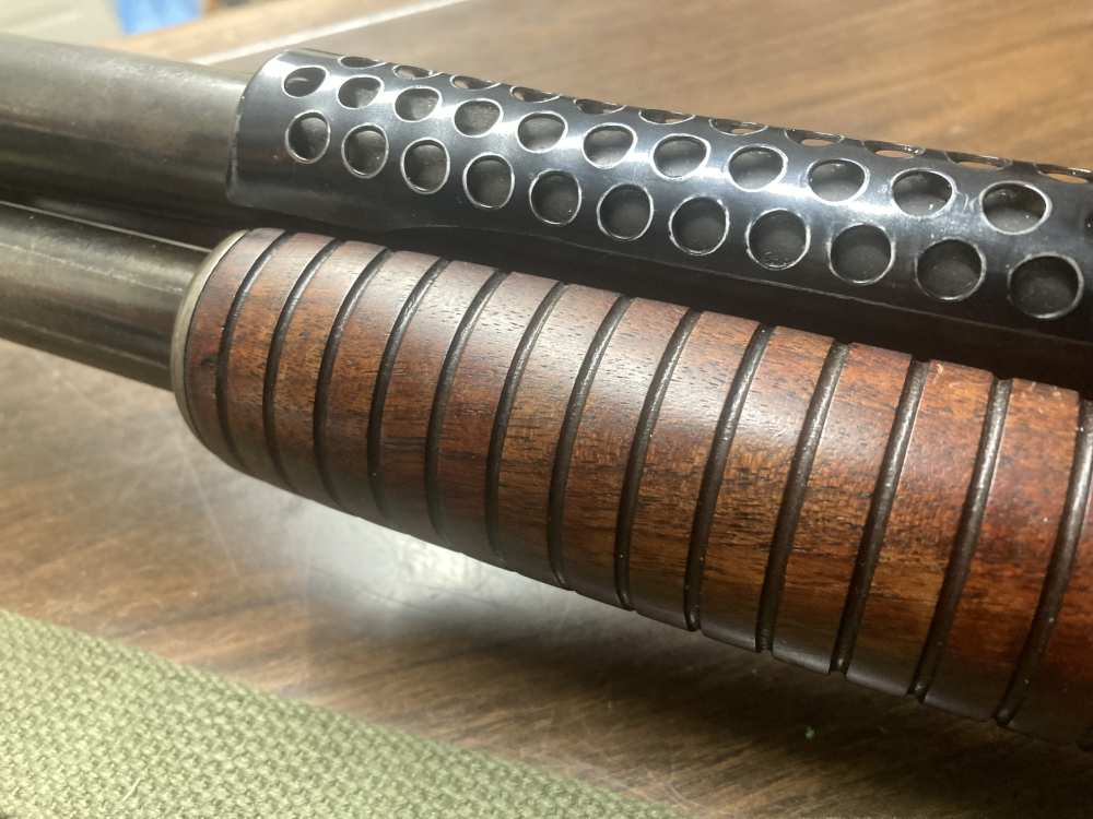 Ithaca model 37 WWII Trench Gun-img-9