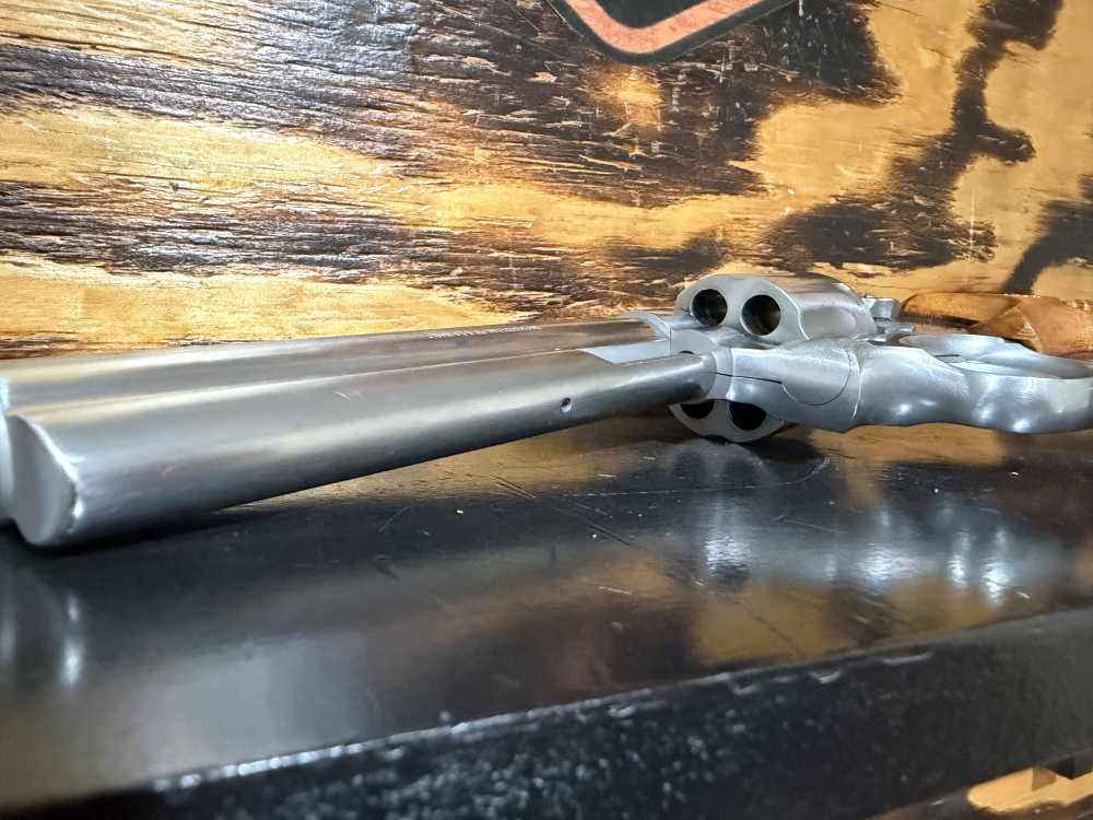 Smith and Wesson 686-1 357Mag 6 shot revolver -img-3