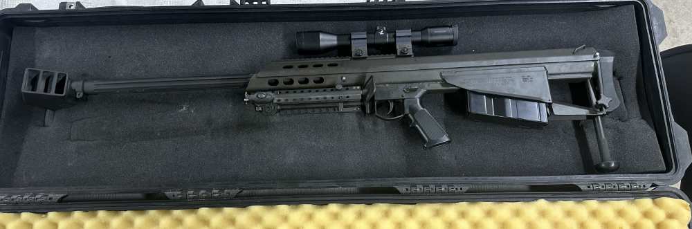  Barrett M95 50 BMG with scope and case. -img-1