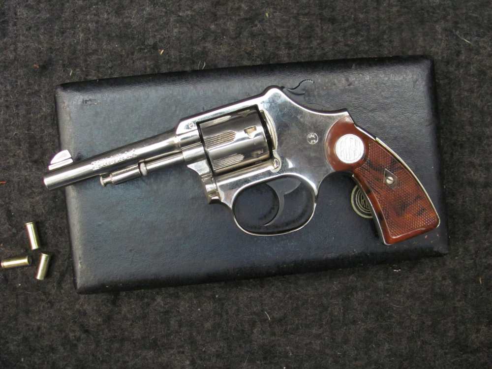 ROSSI Princess S&W Ladysmith 22 7 shot Revolver NMIB ! Tested !-img-36