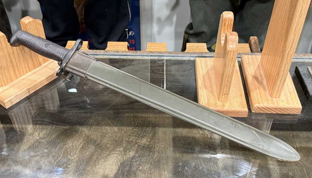 US Springfield Armory Bayonet 1920 pre WW2 WWII - EXCELLENT -img-26