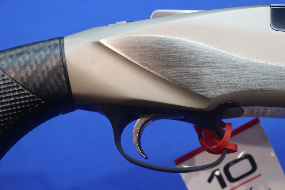 Benelli 828U SuperSport AI O/U Shotgun 20GA 30" Carbon Fiber 10796 A.I 828-img-52