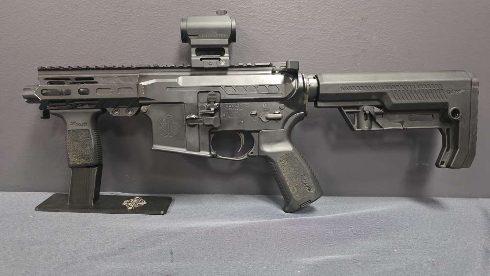 Sig Sauer M400 Tread 22LR Machine Gun W/Conv Kit Post Sample NO RESERVE!!-img-0