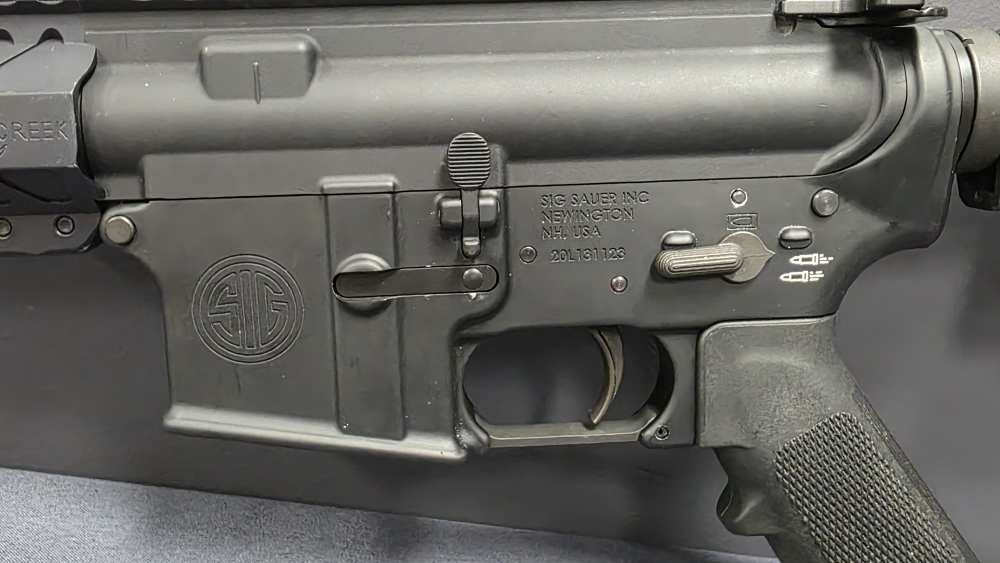 Sig Sauer M400 Tread 5.56 Machine Gun Post Sample NO RESERVE!!!!!-img-1