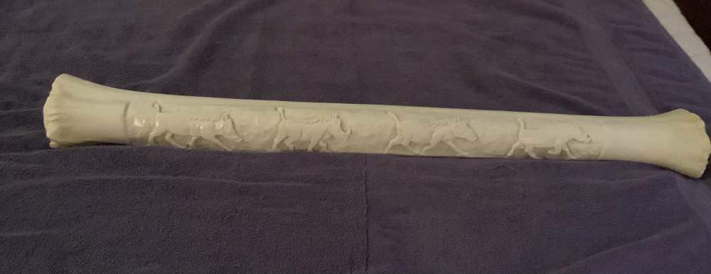 HAND CARVED GIRAFFE BONE , WARTHOGS-img-8