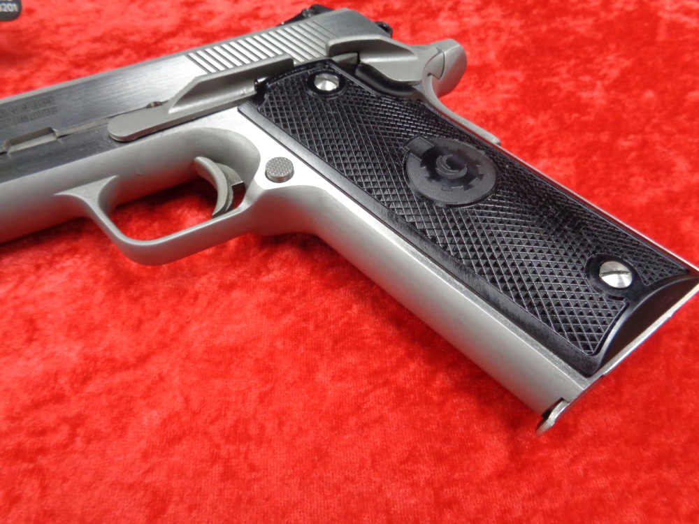 Coonan Classic Model 357 Magnum Stainless Steel 1911 2 Mag Case WE TRADE!-img-17
