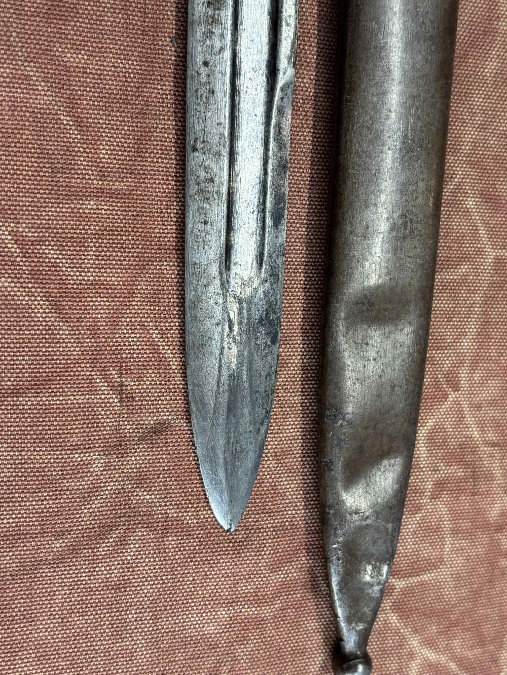 U.S. Krag Bayonet 1900 dated w/ scabbard.  #1771-img-9