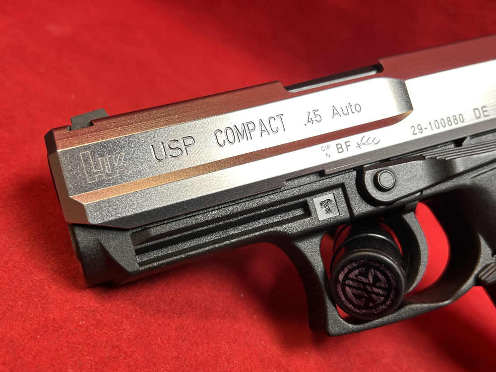 H&K USP-45 Compact V1, “Rare Stainless”, Safe Queen, 2015-img-11