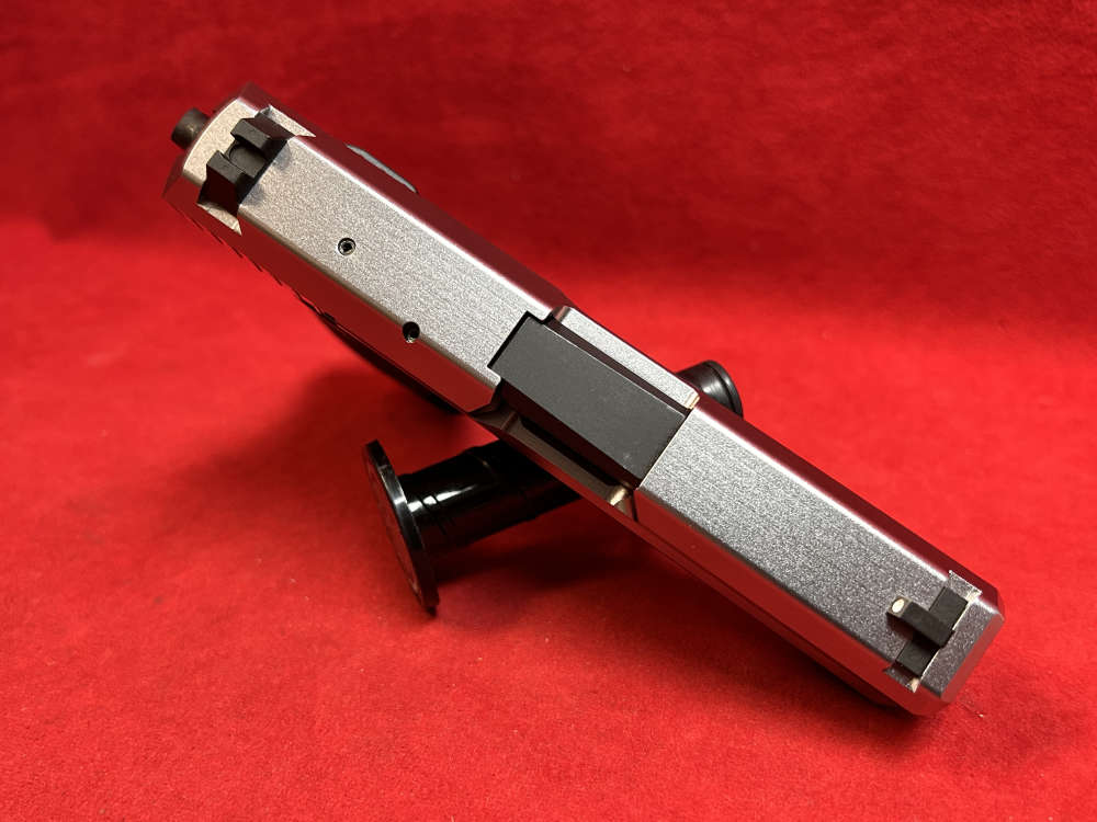 H&K USP-45 Compact V1, “Rare Stainless”, Safe Queen, 2015-img-12