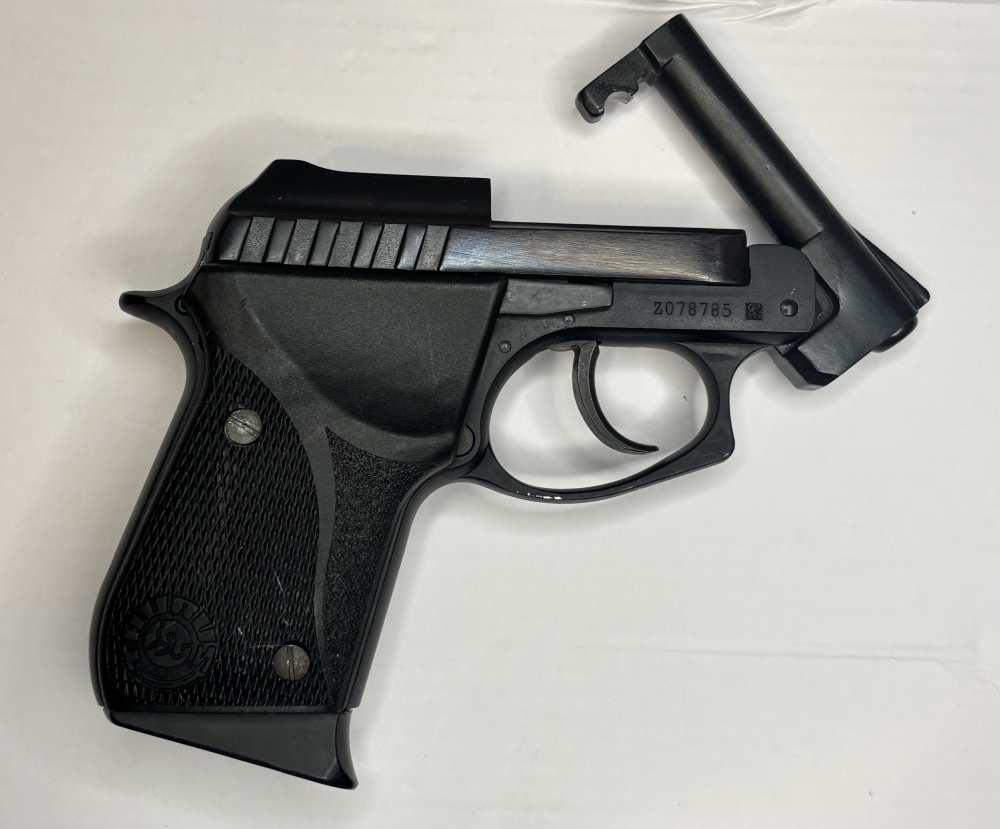 Taurus PT22 with Magazine Nice -img-2