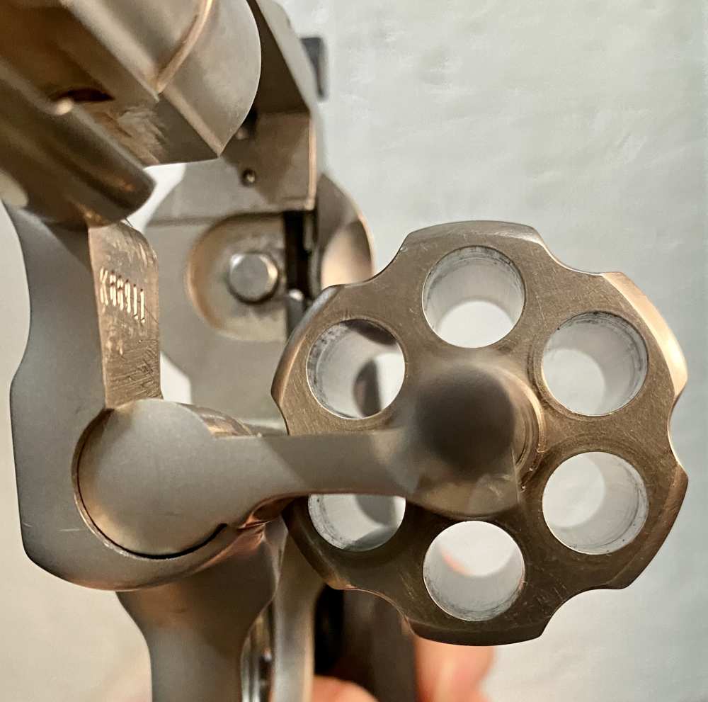 Colt Python Early 1980s 8 Inch in E Nickel Collector Grade with box -img-27
