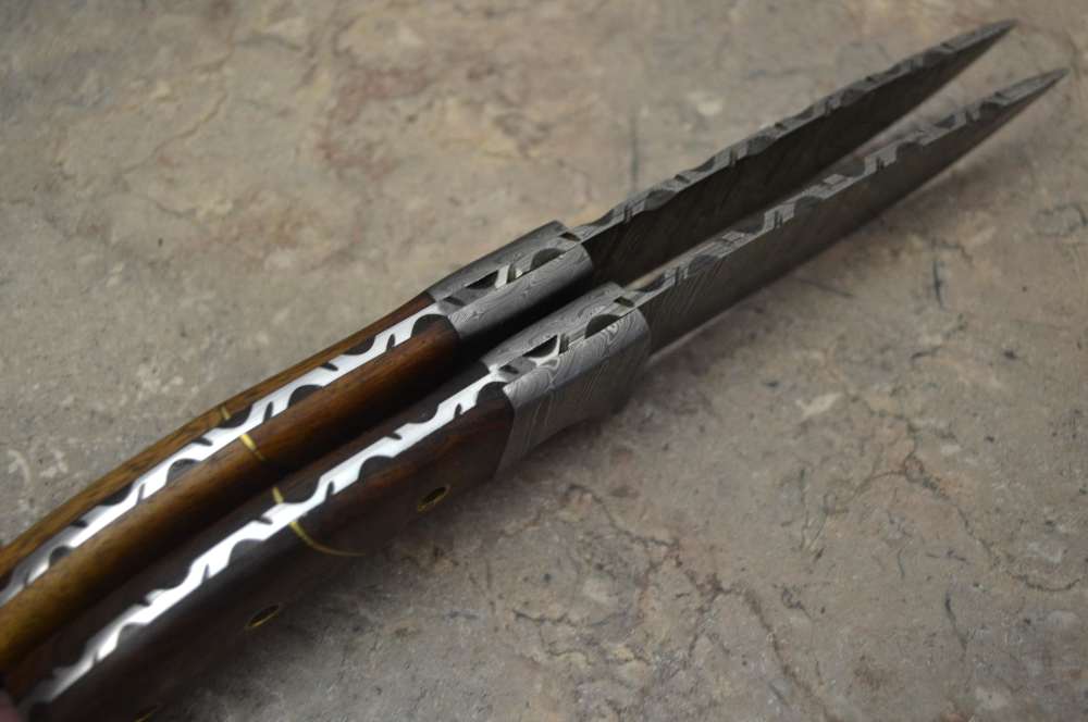  Custom Made Damascus Steel Set of 2 Hunting Knives Walnut Handle (LT 09)-img-6