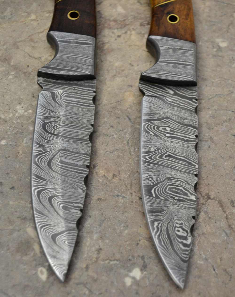  Custom Made Damascus Steel Set of 2 Hunting Knives Walnut Handle (LT 09)-img-5
