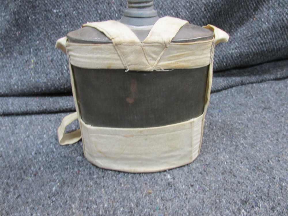VINTAGE 19th CENTURY METAL CANTEEN WITH COVER AND CARRY STRAPS-img-2