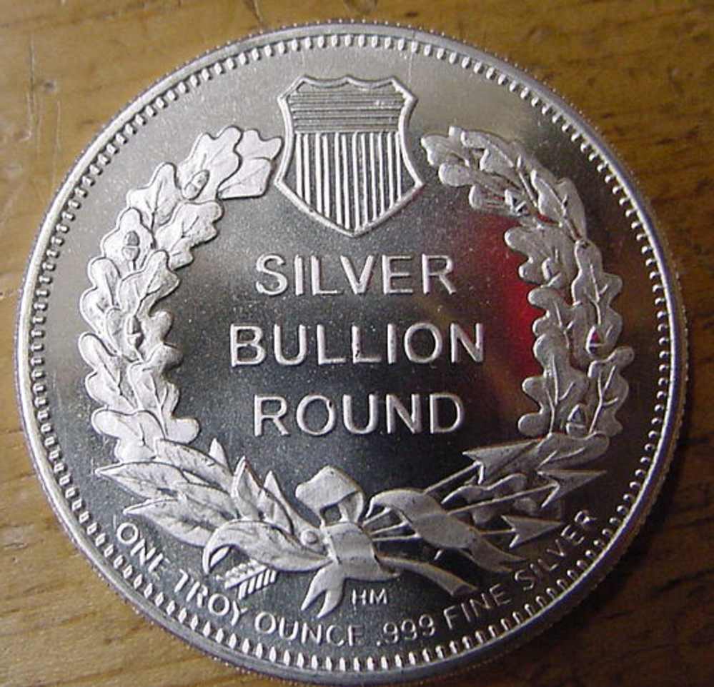 Saint - Gaudens  1oz Silver Round  Coin   -img-1