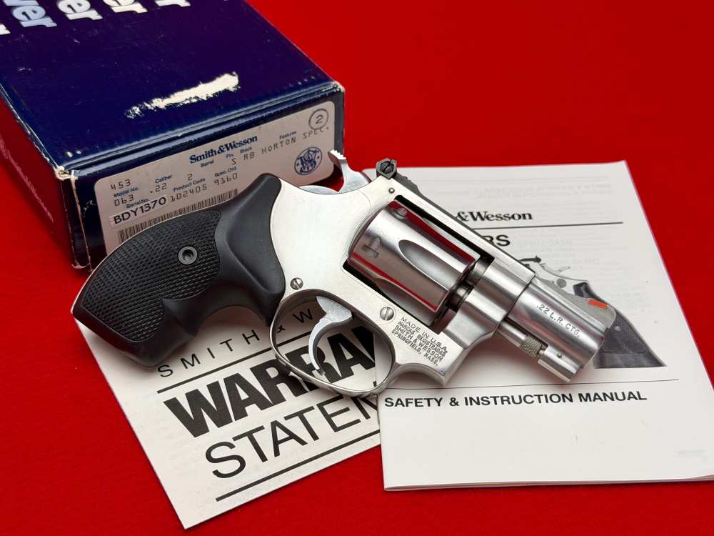 1989 Smith & Wesson 63-3 Stainless .22LR 2" Barrel In Original Box!-img-3