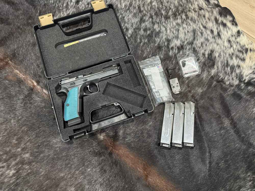 CZ Shadow 2 Optic ready Cajunized W/ 3x MBX Mags Penny auction-img-0