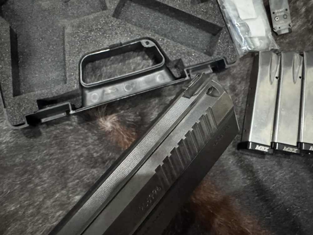 CZ Shadow 2 Optic ready Cajunized W/ 3x MBX Mags Penny auction-img-6