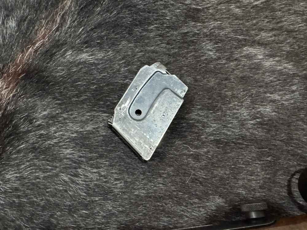 Marlin Model 80 bolt action .22 LR magazine fed -img-4
