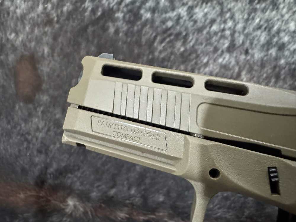Palmetto State Armory PSA Dagger FDE-img-2