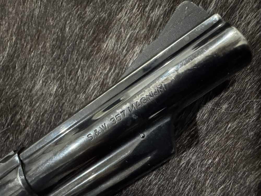 Smith & Wesson Model 19-2 built 1966 CNR-img-2