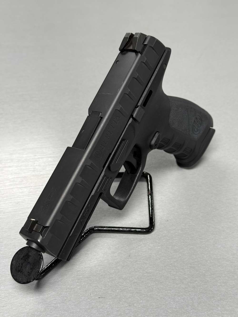 Beretta APX 9mm 4” 17RD Pistol-img-3
