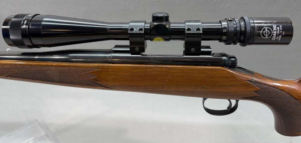 Remington Model 700 ADL- 250 Savage Bolt Action Rifle -img-3