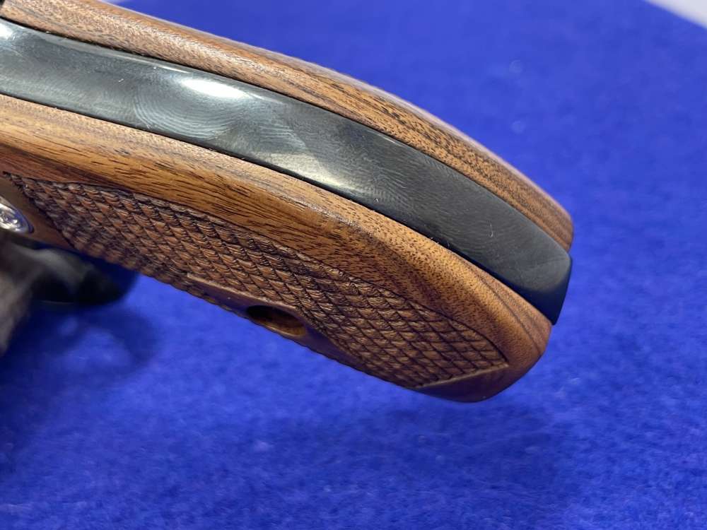 Smith & Wesson 36-11 .38 Spl + P 1.875" Blued *"CHIEFS SPECIAL" SNUBNOSE*-img-22