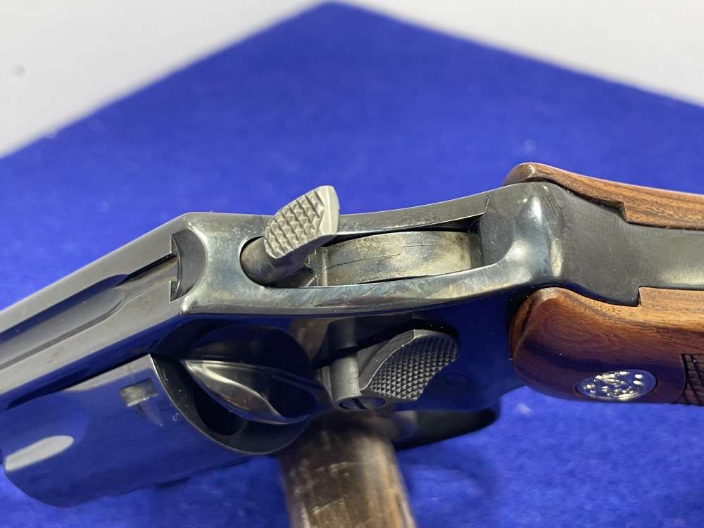 Smith & Wesson 36-11 .38 Spl + P 1.875" Blued *"CHIEFS SPECIAL" SNUBNOSE*-img-24