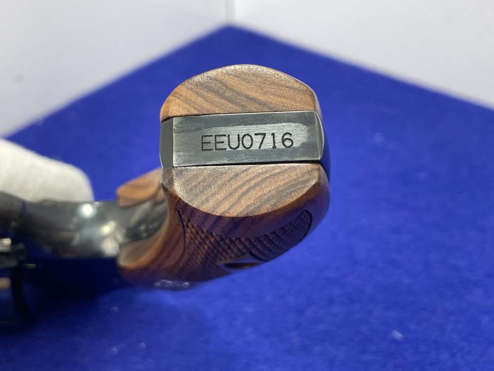 Smith & Wesson 36-11 .38 Spl + P 1.875" Blued *"CHIEFS SPECIAL" SNUBNOSE*-img-33