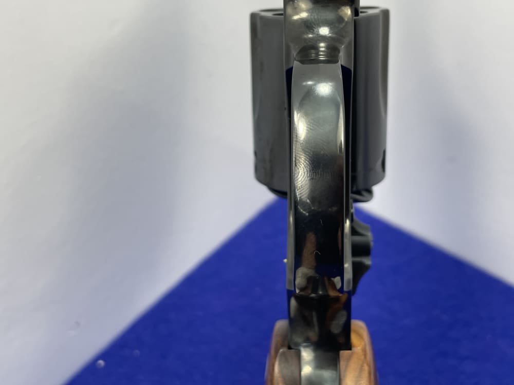Smith & Wesson 36-11 .38 Spl + P 1.875" Blued *"CHIEFS SPECIAL" SNUBNOSE*-img-30