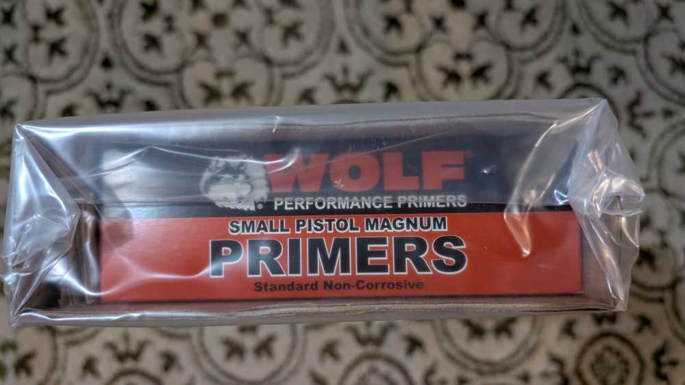 10K Wolf Pistol Magnum Primers  Old Stock Still In Plastic -img-1
