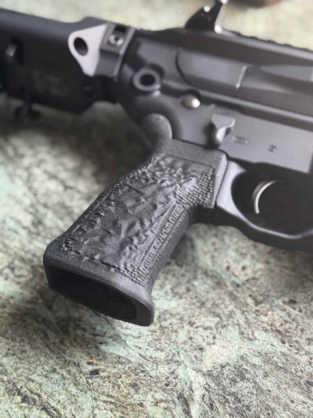 AR-15 Mil-Spec BDG BIGMOUTH Grip |Wide Base| Stippled-img-0